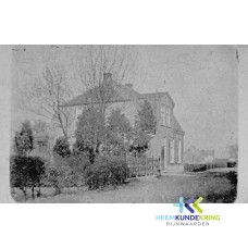 1898 Voormalige huis fam.Heijendaal later gekocht door schilder E v-Dungen grensde aan de tuin van de hervormde pastotie